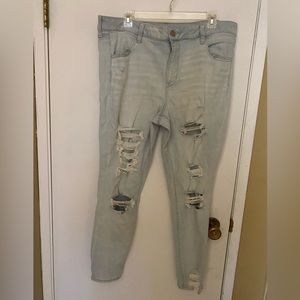 American eagle light wash ripped jeggings-size 20
